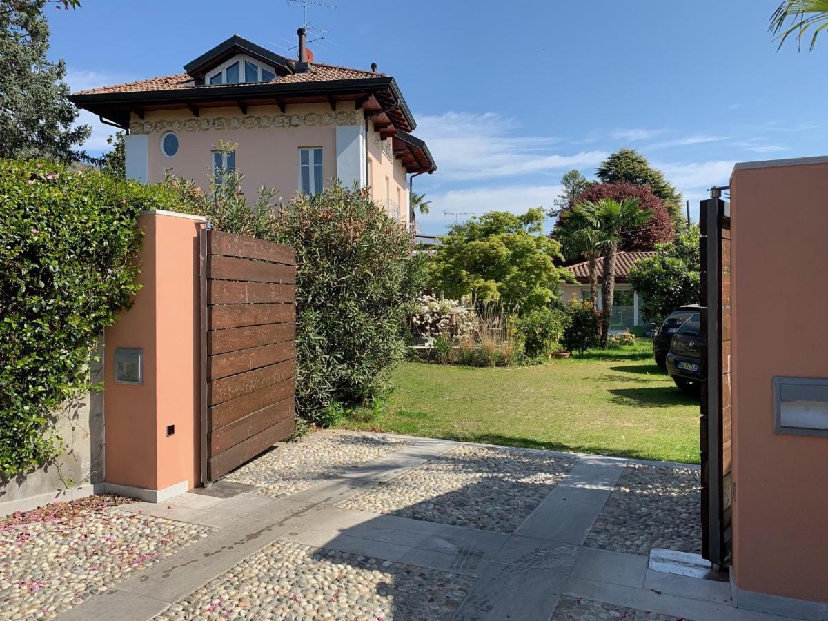 Casabella-Lago Maggiore Lesa Extérieur photo