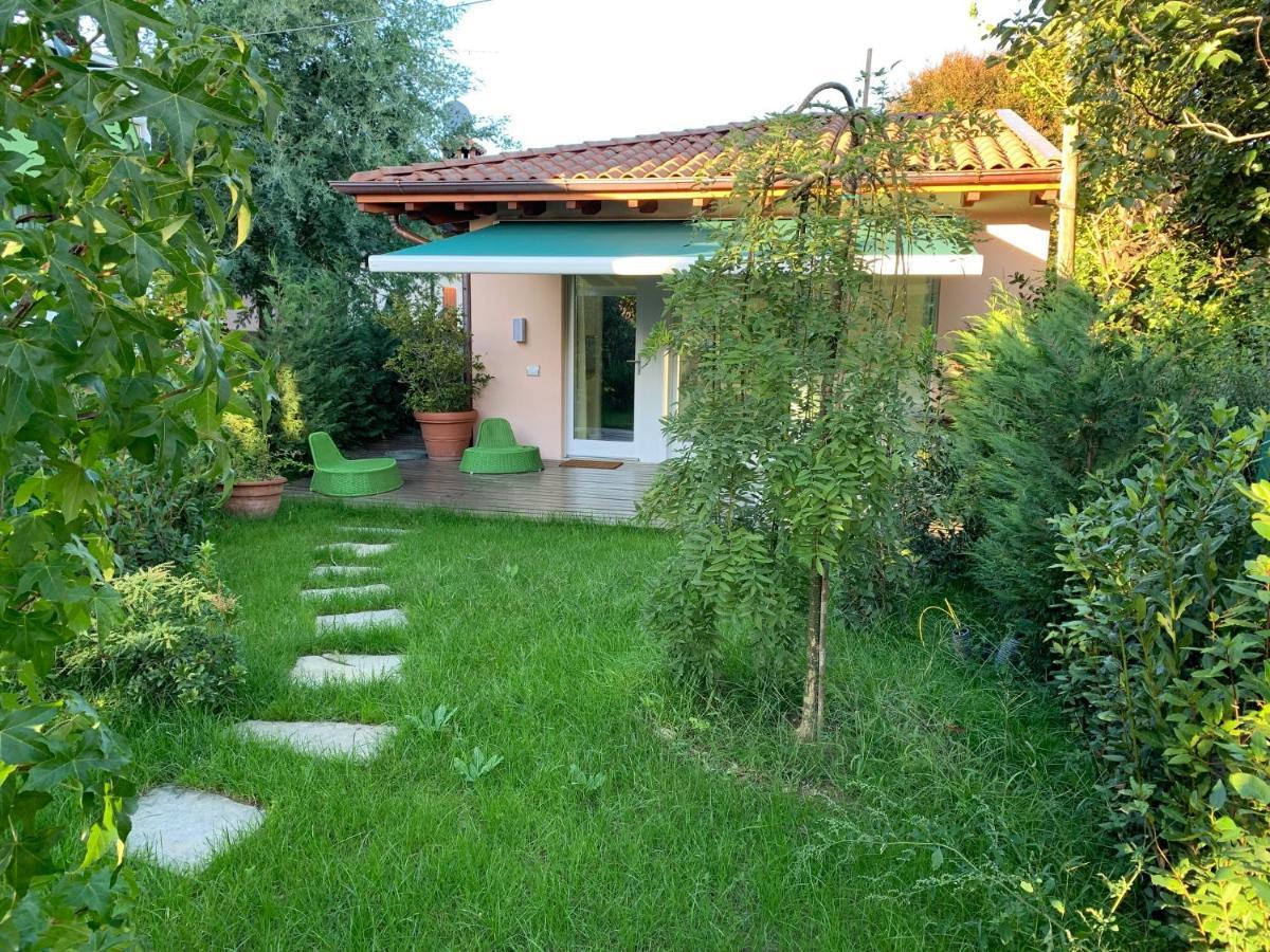 Casabella-Lago Maggiore Lesa Extérieur photo